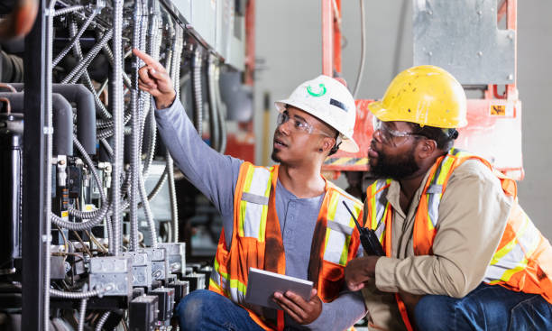Best Emergency Electrical Repair  in Lowell, AR